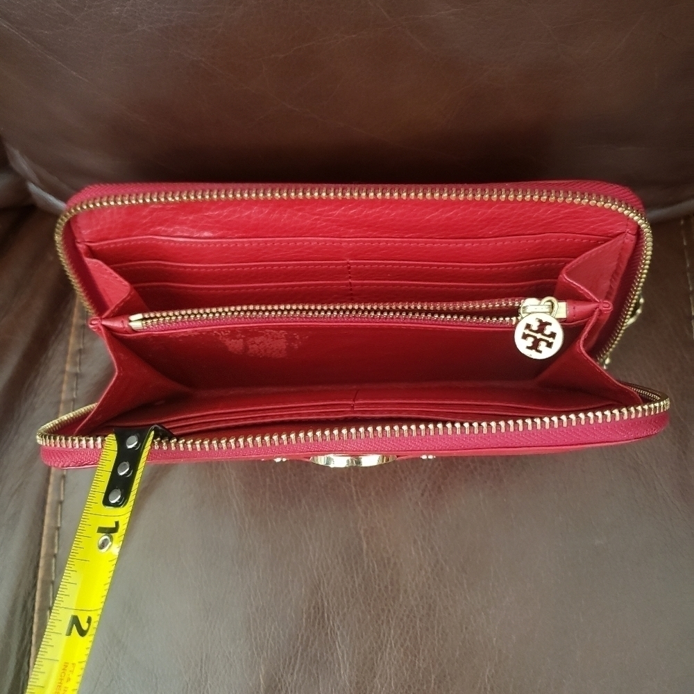 Tory Burch Wallet - Picture 3 of 11